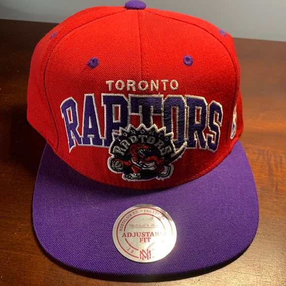 Mitchell & Ness Other - NEW Mitchell & Ness Toronto Raptors Hat